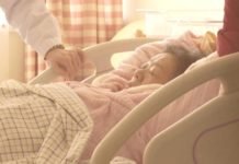 Çin’de 67 Yaşındaki Kadın Doğum Yaptı