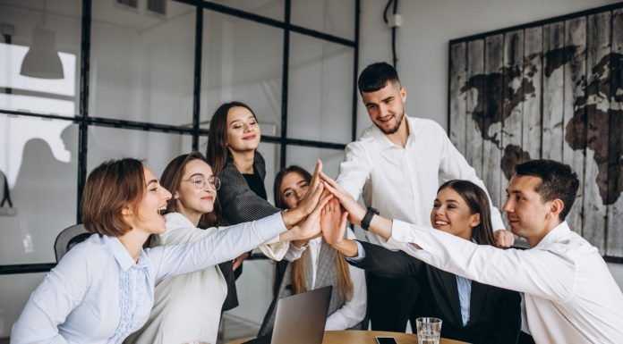 Gelecek ve Teknoloji Meslekleri Dönüştürüyor