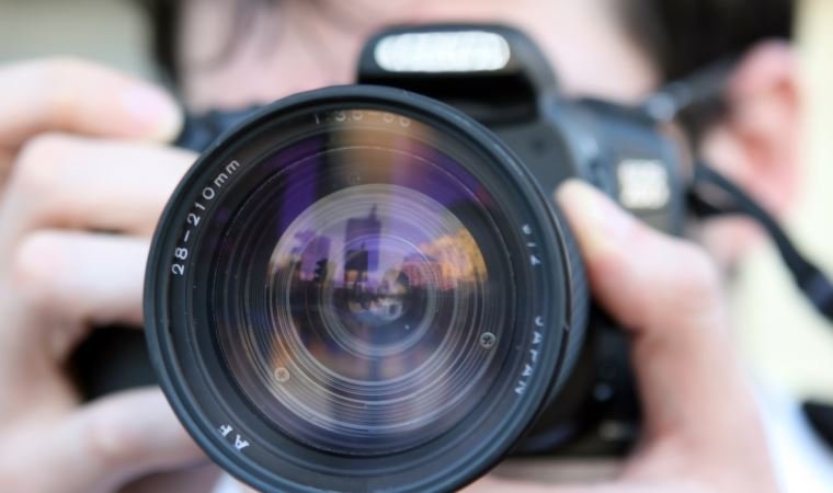Canon fotoğraf makinesi, lensler ve video ekipmanlarının temizliğine ve dezenfekte edilmesine dair tavsiyeler;