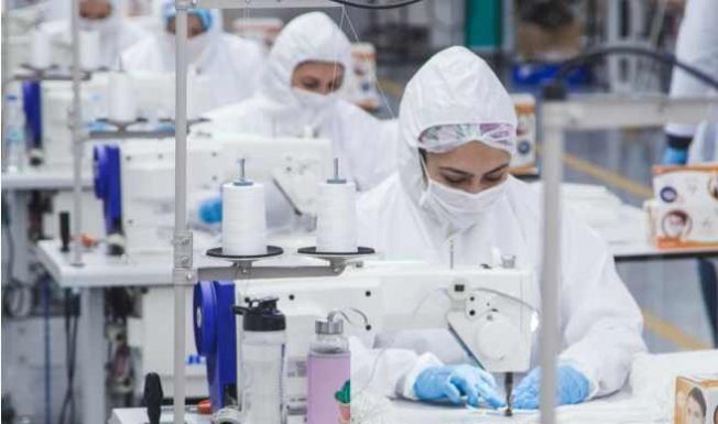 Altınyıldız Classics’ten Sağlık Bakanlığı’na Maske Desteği Altınyıldız Classics’ten Sağlık Bakanlığı’na Maske Desteği