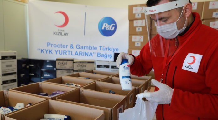 Head&Shoulders’dan “Hep Seninle” Kampanyası Kapsamında Bağış Desteği! Head&Shoulders’dan “Hep Seninle” Kampanyası Kapsamında Bağış Desteği!