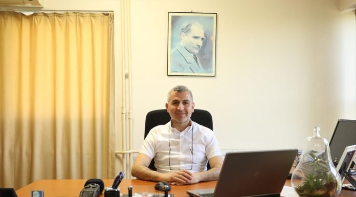 Prof. Dr. Çeviş, Covid-19’un Ekonomi Üzerine Etkisini Değerlendirdi Prof. Dr. Cevis, Covid-19’un Ekonomi Üzerine Etkisini Degerlendirdi
