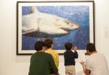 Babaların müze keyfi Babalarin muze keyfi