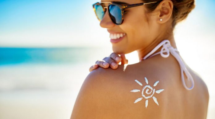 En Uygun Güneş Koruyucu Nasıl Seçilir? en uygun gunes kremi nasil secilir