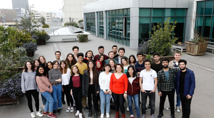 Çelikel Eğitim Vakfı’nın “Alev Topları Programı” Yeni Bursiyerlerini Arıyor! celikel Egitim Vakfi’nin “Alev Toplari Programi” Yeni Bursiyerlerini Ariyorcelikel Egitim Vakfi’nin “Alev Toplari Programi” Yeni Bursiyerlerini Ariyor