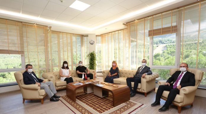 PAÜ’lü Öğrenciler, Katıldıkları Öğrenci Projeleri Seçki Yarışmasında 517 Proje Arasından Ödül ile Döndü PAU luOgrenciler, Katildiklari Ogrenci Projeleri Secki Yarismasinda 517 Proje Arasindan Odul ile Dondu