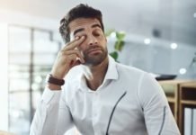 Görme Alanınızda Sinekler Uçuşuyorsa… Gorme Alaninizda Sinekler Ucusuyorsa...