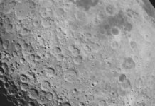 NASA, Ay Yüzeyinde Su Bulunduğunu Açıkladı