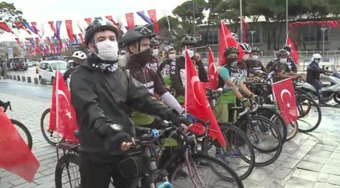 Üsküdar’da Bisikletlilerin Cumhuriyet Bayramı Turu
