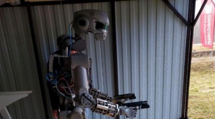 İnsansı Robot Fedor: İnsanlar Hakkında İyi Düşünmüyorum