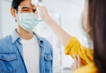 Koronavirüs İnsan Derisinde 9 Saate Kadar Kalabiliyor