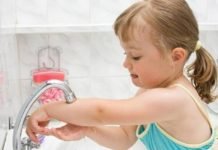 Çocuklar İçin En Sağlıklı Dezenfektan Yöntemi: Su Ve Sabun