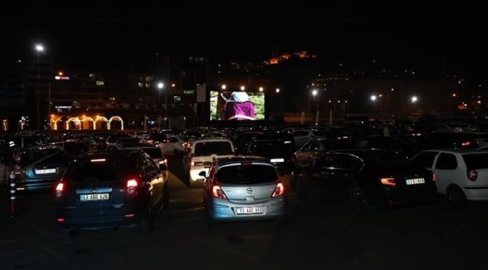 Rize’de Arabalı Sinema Dönemi