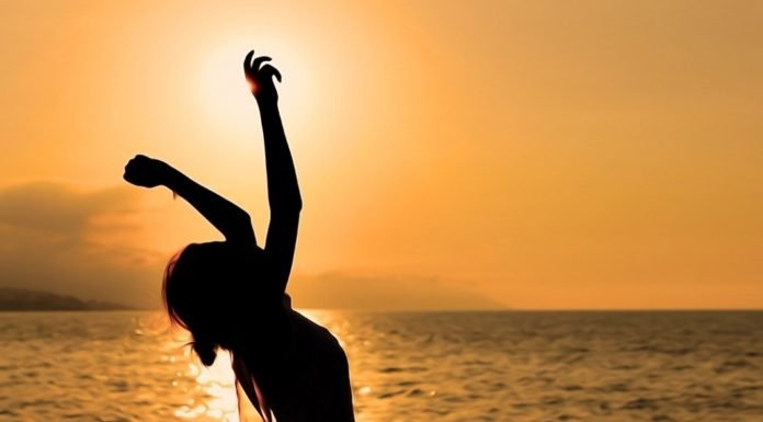 Bazen Öylece…Bazen Sadece…Bazen Delice! Bazen oylece...Bazen Sadece...Bazen Delice