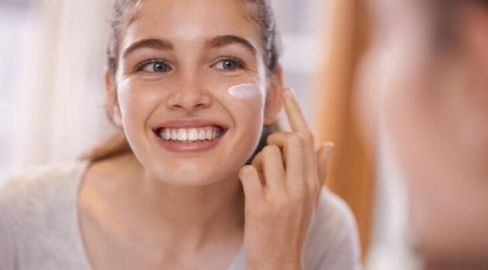 Cilt Bakımı Ürünleri Alırken Nelere Dikkat Edilmeli?