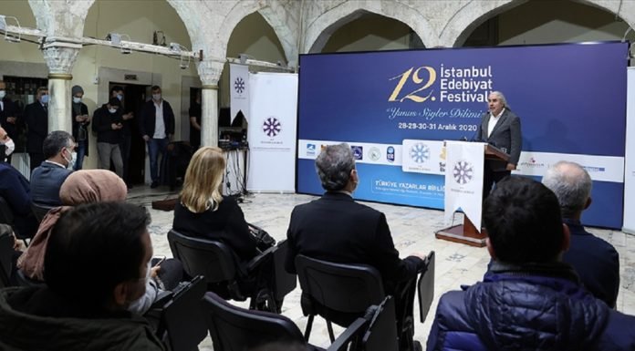 ’12. İstanbul Edebiyat Festivali’ Başladı