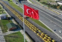 Yenikapı’da Taksicilerin Taksimetre Güncelleme Yoğunluğu Devam Ediyor