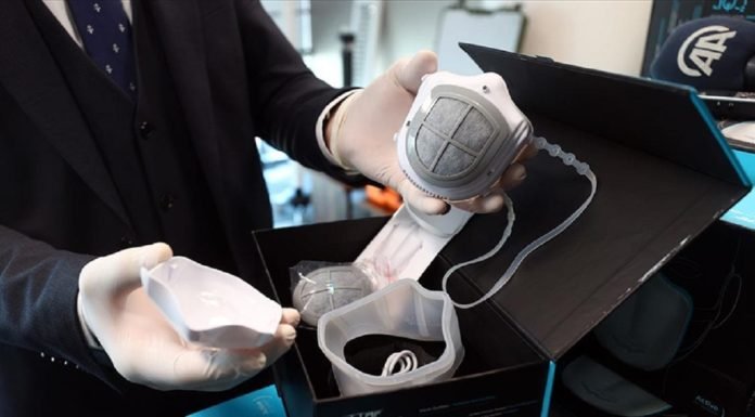 Yerli Firma Kovid-19’a Karşı ‘Elektronik Maske’ Geliştirdi