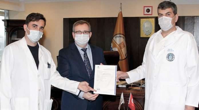 Türk Bilim İnsanları İşitme Cihazlarının Verimliliğini Artıracak Buluşa İmza Attı