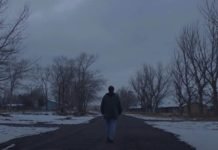 Yönetmen Chloé Zhao Altın Küre Kazanan Asya Kökenli İlk Kadın Oldu