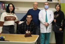 Bir Gencin Yaşama Tutunma Öyküsü: Kaza Sonrası Yaşam Mücadelesini Kazandı! Bir gencin yasama Tutunma Oykusu