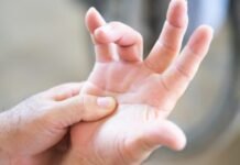 Parmakta Takılma Ve Kilitlenme Tetik Parmak Belirtisi Olabilir! Tetik Parmak