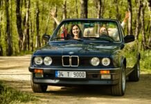 30 Yıl Sonra İlk Günkü Heyecan: Şevval Sam, Aile Yadigarı Bmw’sine Yeniden Kavuştu Şevval Sam, Aile Yadigarı BMW