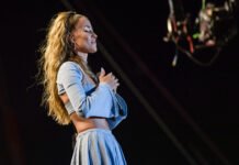 İzmir Fuarı’nda Müzik Dolu Gece İzmir Fuarı’nda müzik dolu gece