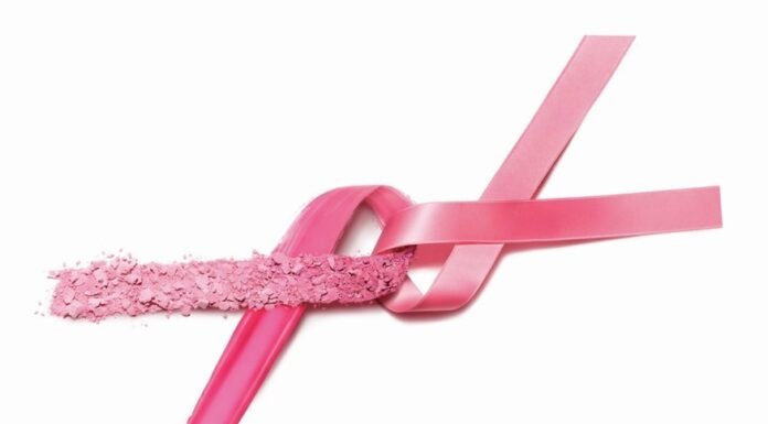 Estée Lauder Şirketleri Tarafından Tasarlanan Pembe Kurdele 30 Yıldır Meme Kanserine Karşı Mücadele Edenlerin Yanında Estée Lauder Şirketleri tarafından tasarlanan Pembe Kurdele